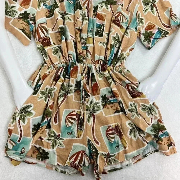 Label Of Love Womens sz M Romper Peach Tropical Print Jumpsuit Playset Vacation - Picture 8 of 11